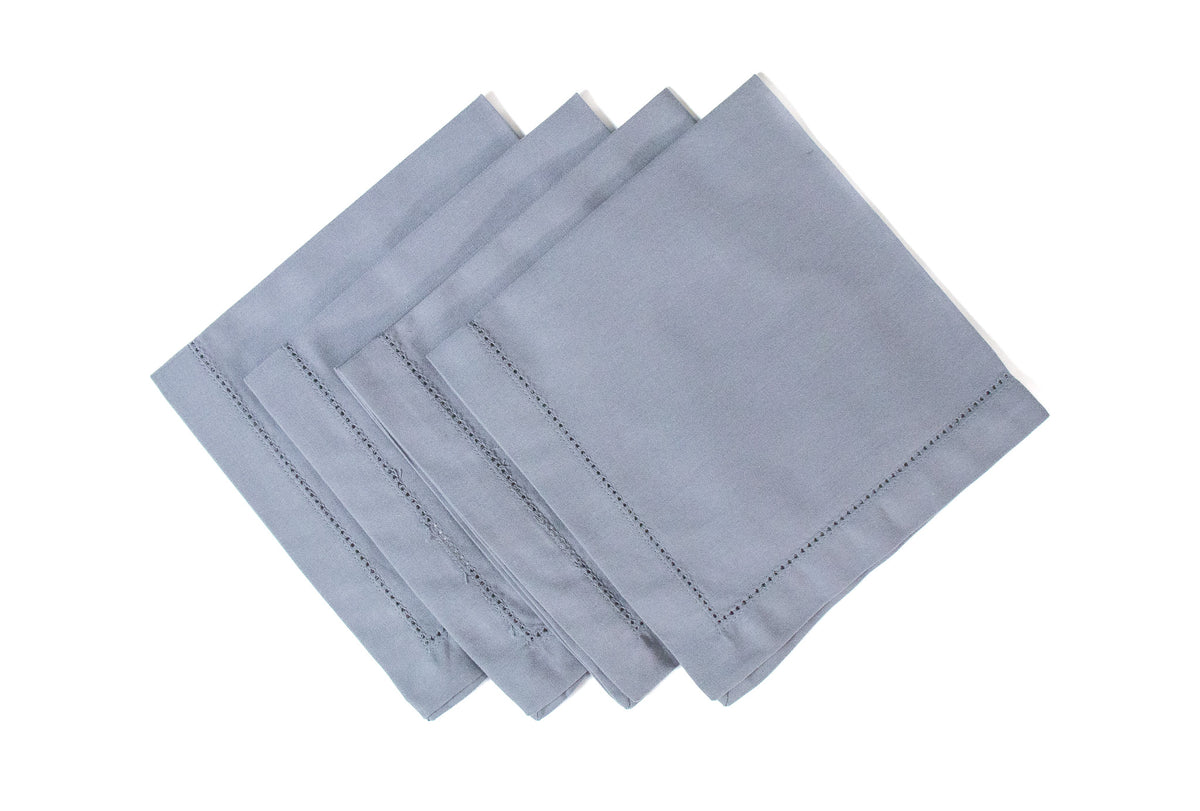 SERVILLETA LISA DESHILADA (SET 4 PIEZAS)
